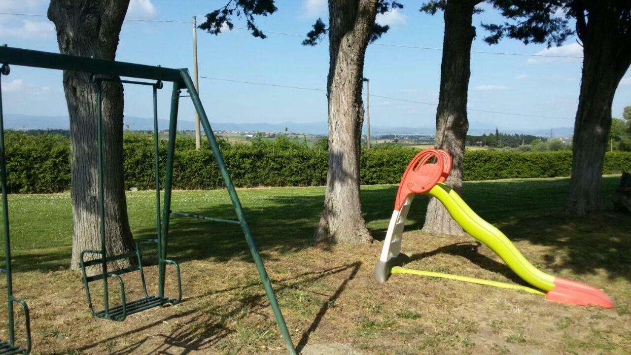 Agritur Villa Osvaldo Castiglione Del Lago Perugia Colazione Piscina Acqua Salata Buitenkant foto