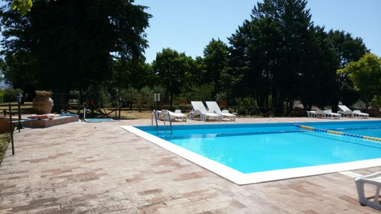 Agritur Villa Osvaldo Castiglione Del Lago Perugia Colazione Piscina Acqua Salata Buitenkant foto